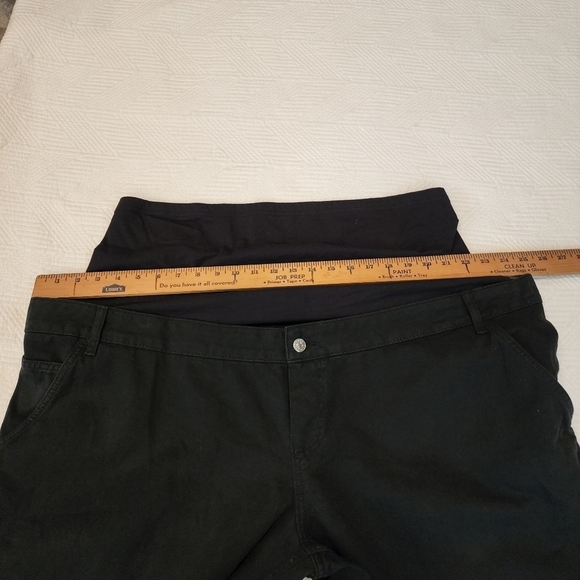 ASOS maternity black baggy jeans. Women's plus size 16. - Picture 10 of 16